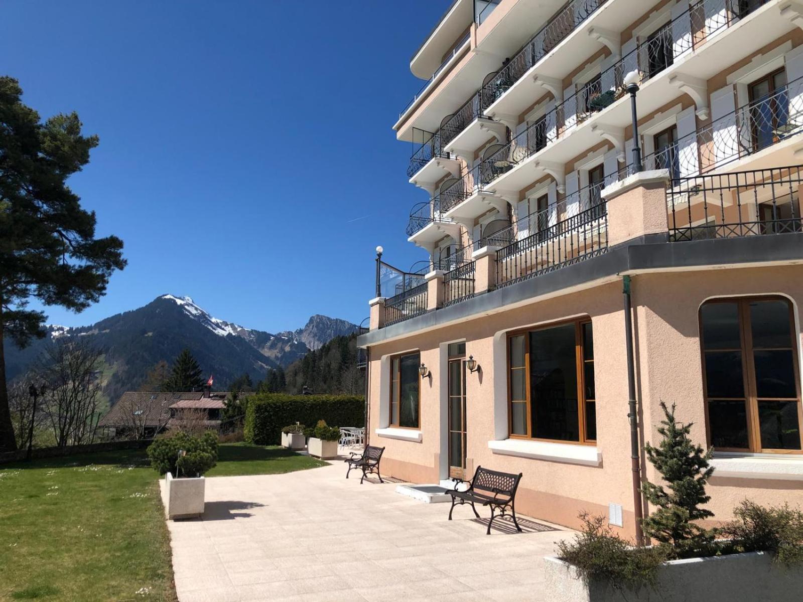 Rosat 2 Château-d'Oex Exterior foto